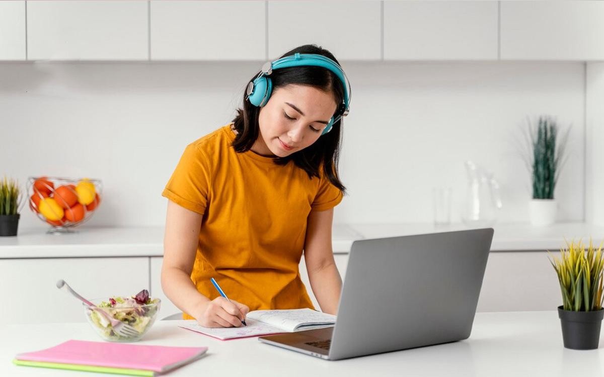 Tại sao cần tập trung luyện nghe cho IELTS Life Skills?
