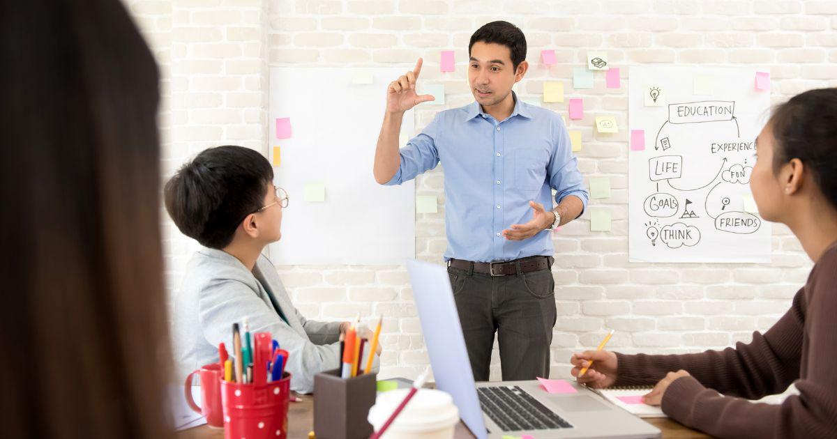 Luyện nghe thụ động thay vì chủ động